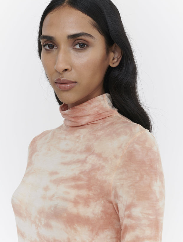 Tie-dye High Cowl Neck Long Sleeve Body