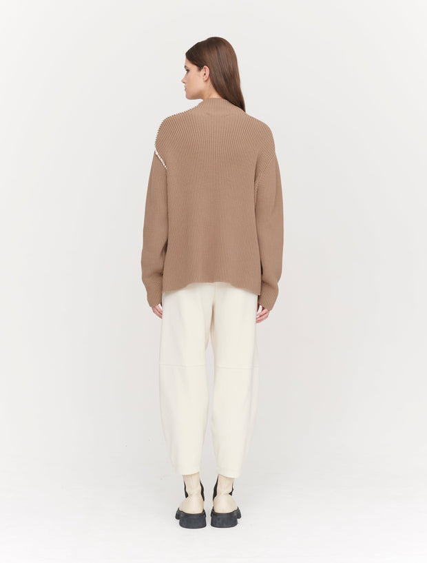 Funnel neck sweater